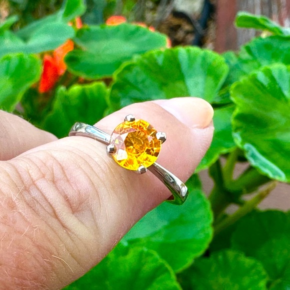 BRAND NEW 1.21 Carat Orange Sapphire Platinum Ring, Sz 6.25 - Picture 4 of 15